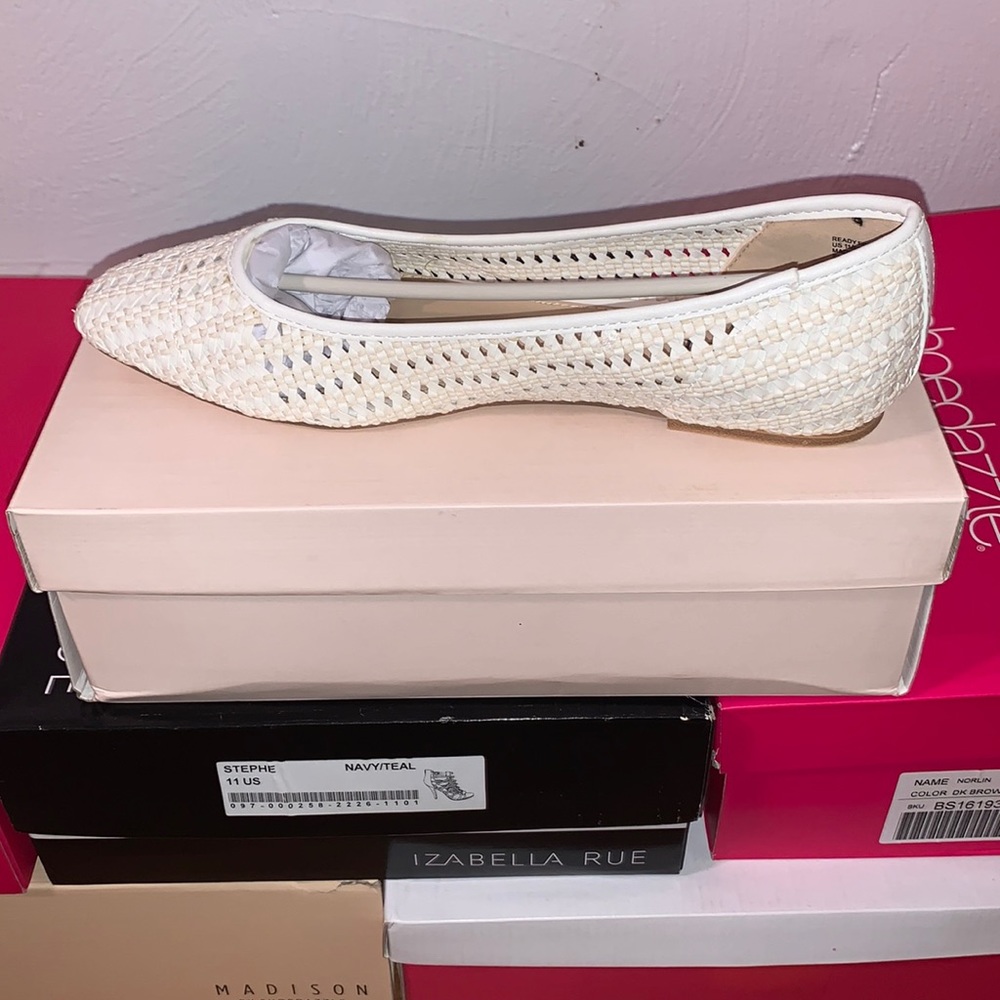 White Basket Knitted Flats